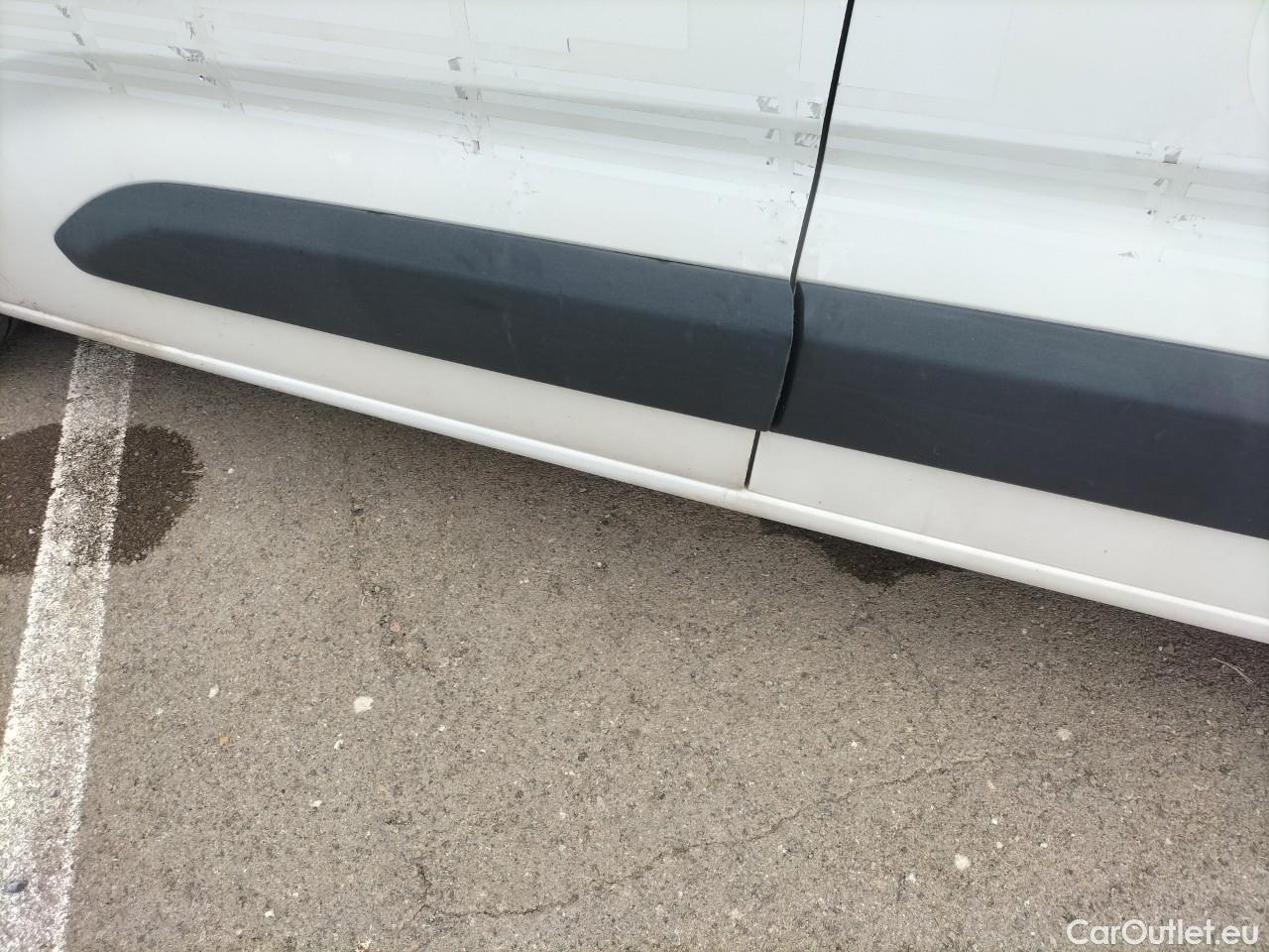  Citroen  Berlingo  Furgón Control M 1.5 100CV MT5 #17