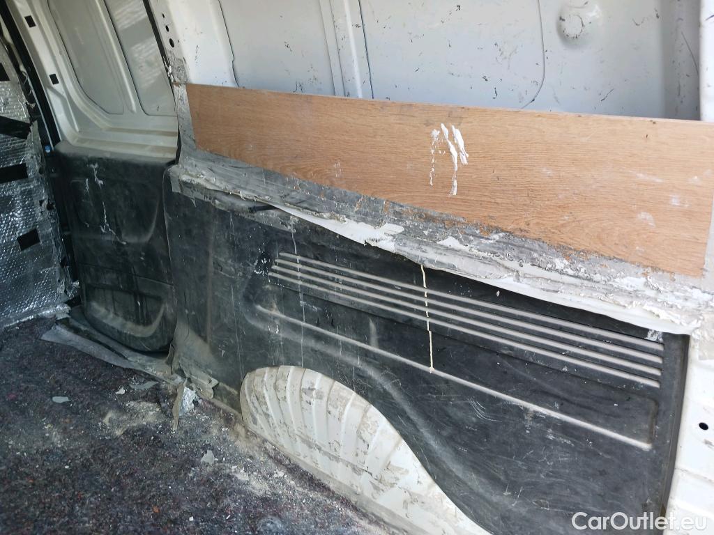  Citroen  Berlingo  Furgón Control XL 1.5 BlueHDi 100CV MT5 E6dT #37