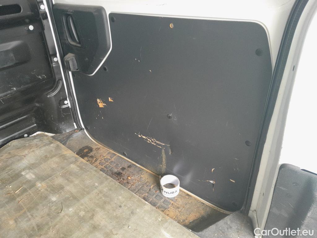  Citroen  Jumpy CITROEN  / 2016 / 4P / furgón Talla M BlueHDi 120 S&S 6v Control #21