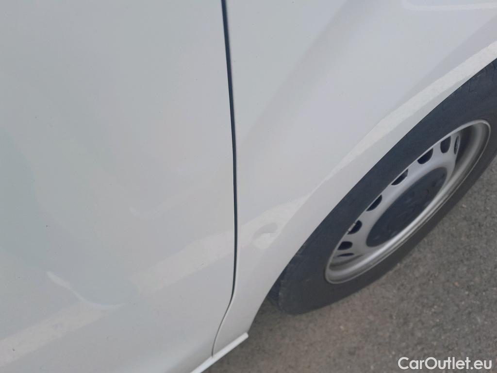  Citroen  Jumpy CITROEN  / 2016 / 4P / furgón Talla M BlueHDi 120 S&S 6v Control #38