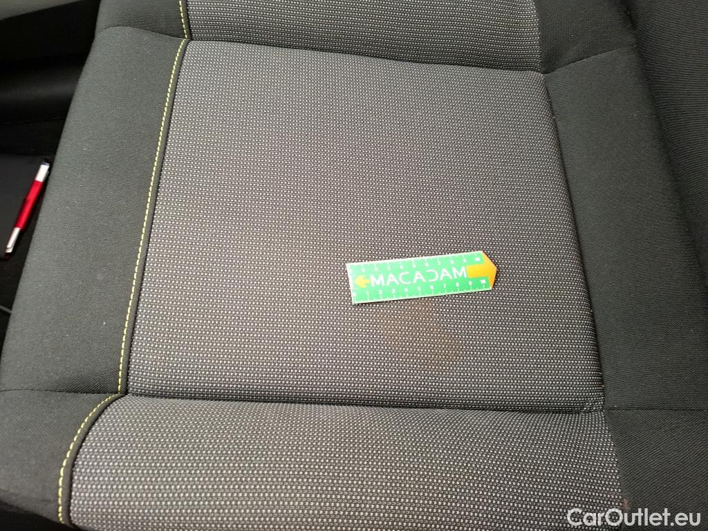  Citroen  C3  Société Feel Nav 1.2 PureTech 80CV BVM5 E6d #26