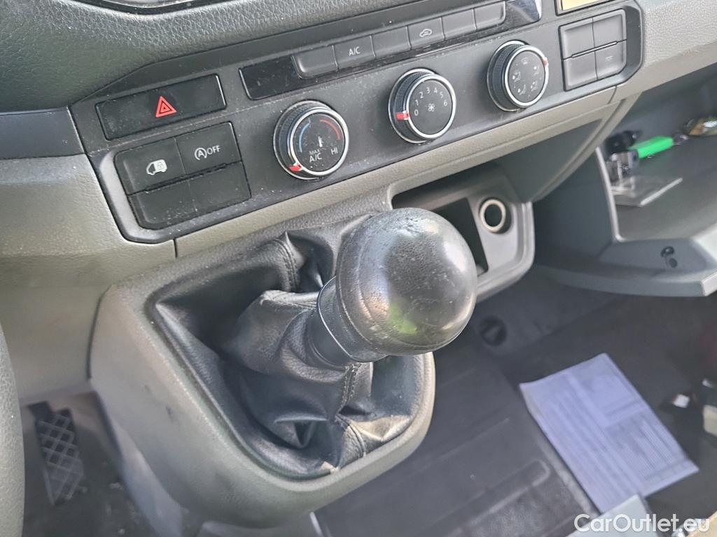  Volkswagen  Crafter  Furgón 35 Furgón BM TA FWD 2.0 TDI 100CV MT6 E6 #15