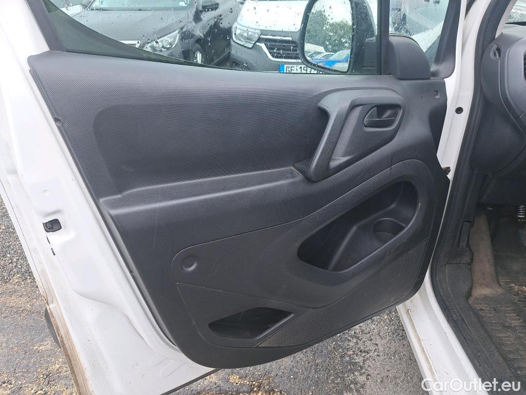  Citroen  Berlingo CITROEN  VU 3p Fourgonnette BlueHDi 75 BVM Club M #10