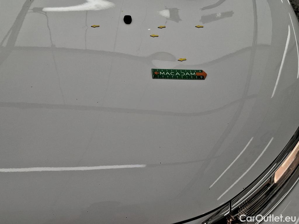  Citroen  C3  Société Feel Nav 1.2 PureTech 80CV BVM5 E6d #2