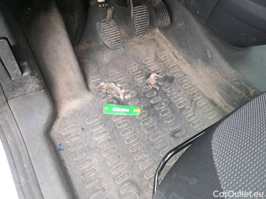 Citroen  Berlingo CITROEN  VU 3p Fourgonnette BlueHDi 75 BVM Club M #6