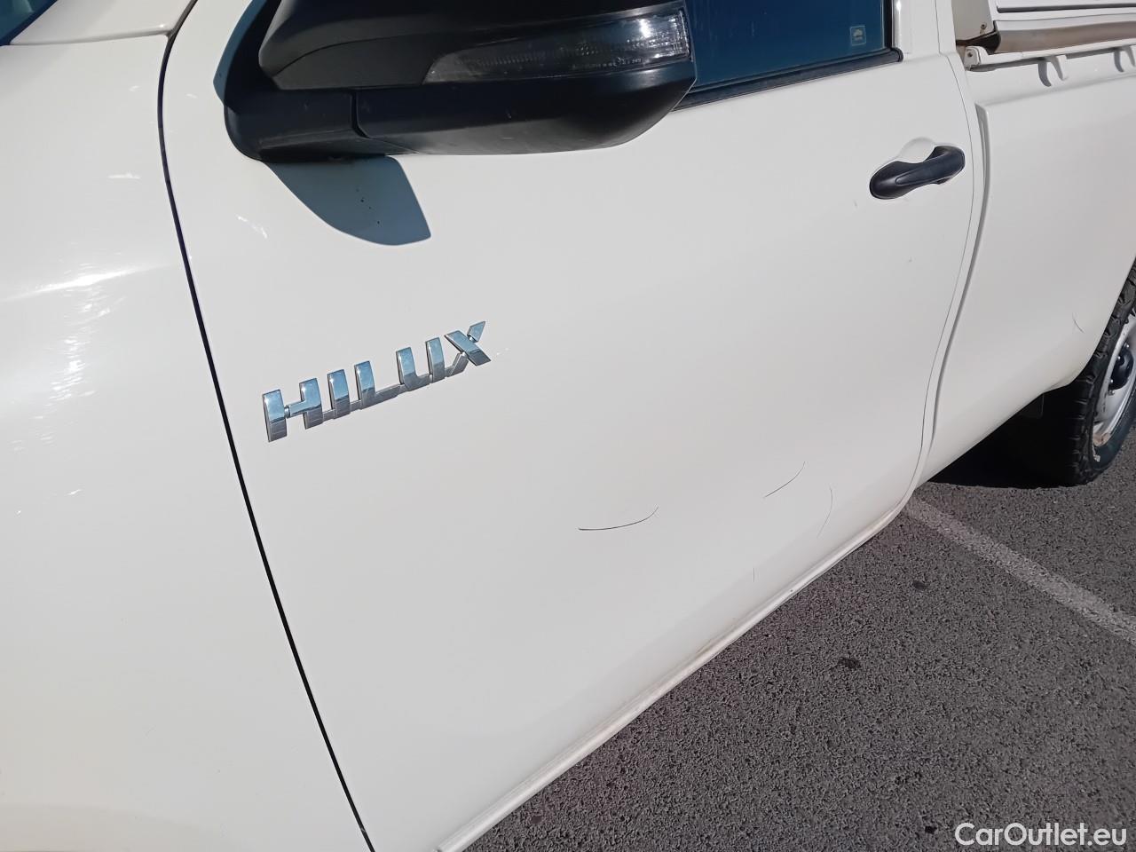  Toyota  Hilux TOYOTA  / 2020 / 2P / pickup 2.4 D-4D Cabina Sencilla GX #14