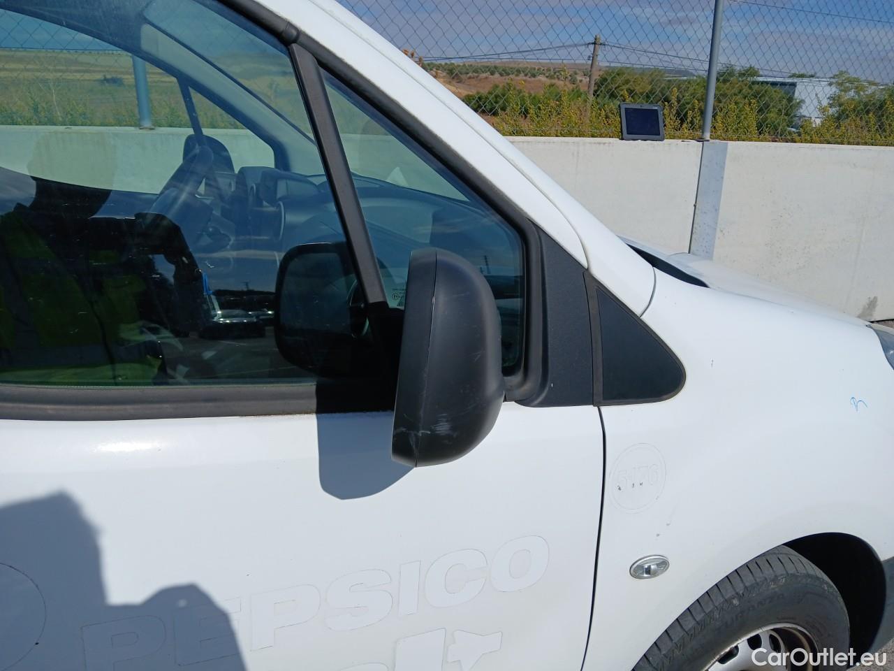  Peugeot  Partner  L2 Confort 1.6 HDi 90CV MT5 E5 #42