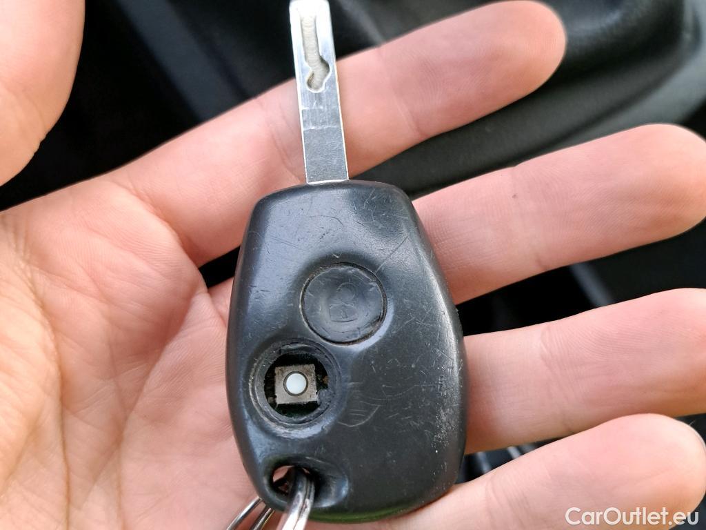  Renault  Kangoo  II Furgón Professional 1.5 dCi 90CV MT5 E6 #2