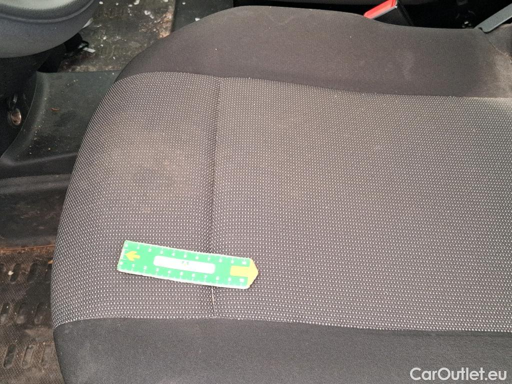  Citroen  Berlingo  Fourgon Club M 650 1.5 BlueHDi 75CV BVM5 E6dT #37