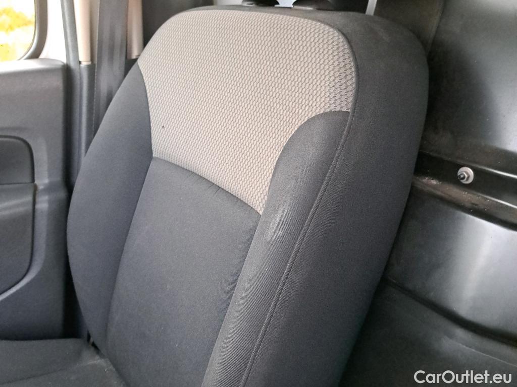  Renault  Kangoo  II Furgón Professional 1.5 dCi 90CV MT5 E6 #25