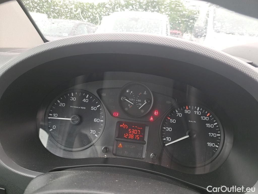  Citroen  Berlingo CITROEN  VU 3p Fourgonnette BlueHDi 75 BVM Club M #16