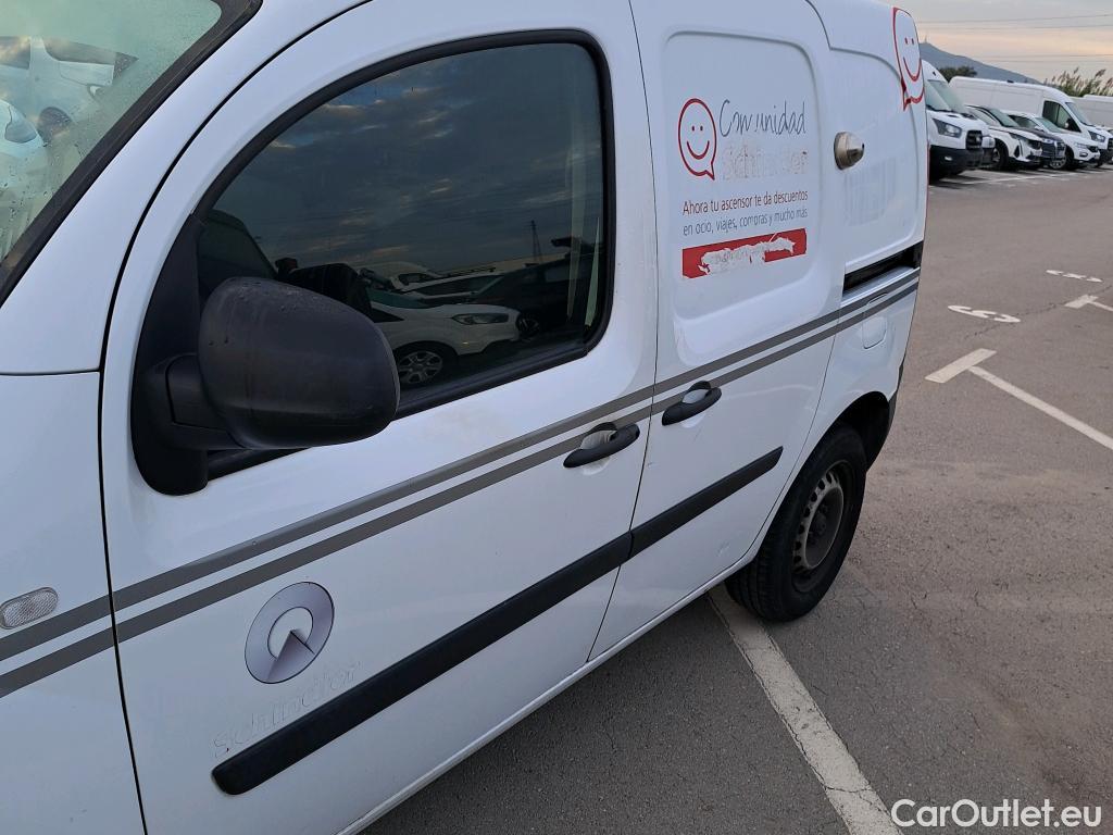  Renault  Kangoo  II Furgón Professional 1.5 dCi 90CV MT5 E6 #17