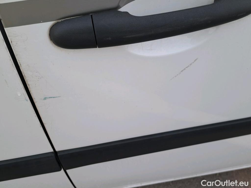 Renault  Kangoo  II Furgón Professional 1.5 dCi 90CV MT5 E6 #14