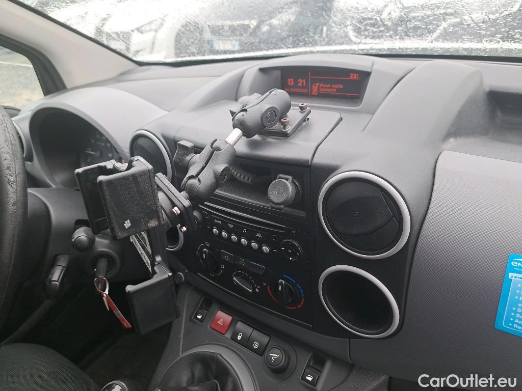  Citroen  Berlingo CITROEN  VU 3p Fourgonnette BlueHDi 75 BVM Club M #18