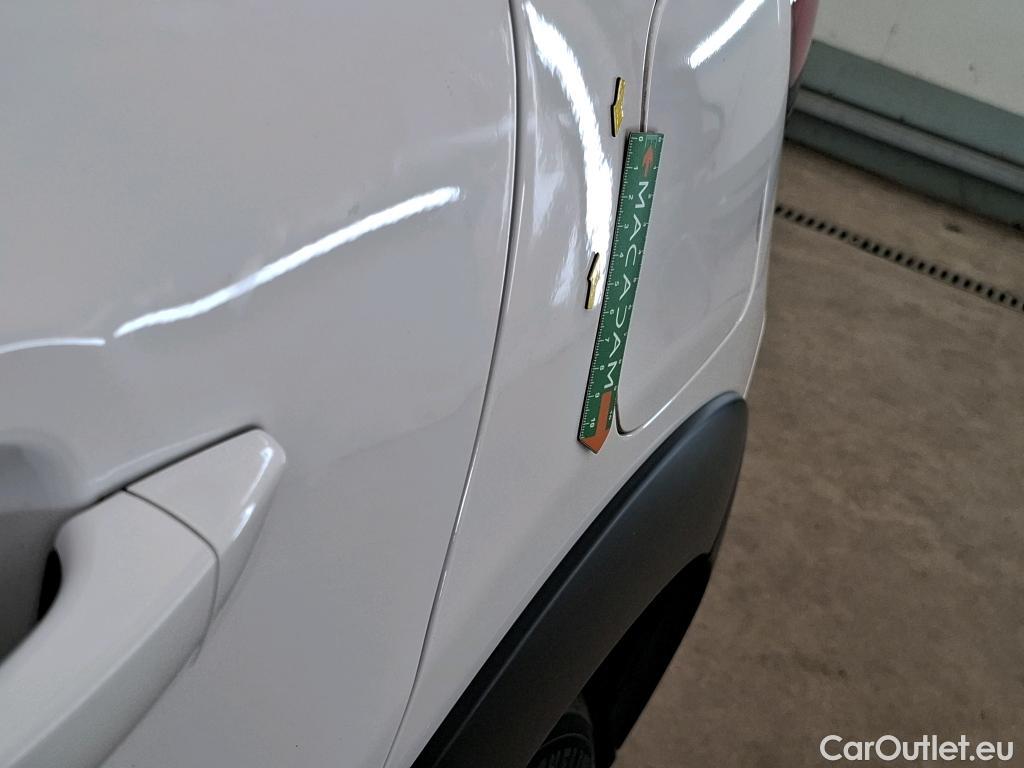  Citroen  C3  Société Feel Business R 1.2 PureTech 80CV BVM5 E6d #4