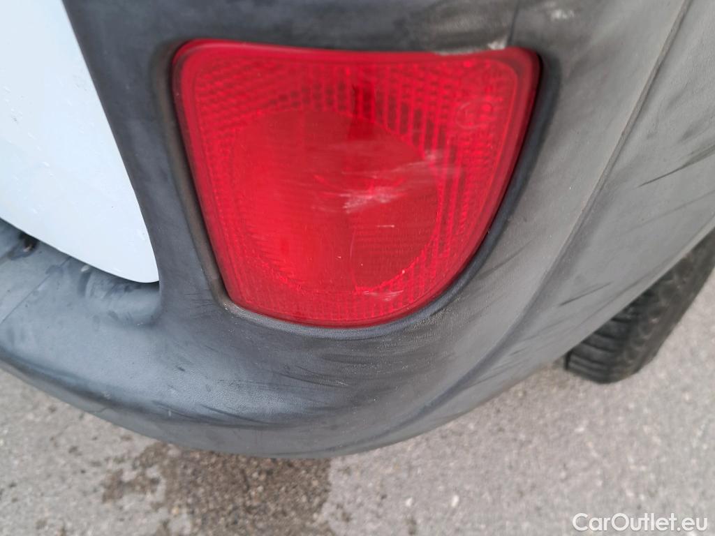  Renault  Kangoo  II Furgón Professional 1.5 dCi 90CV MT5 E6 #30