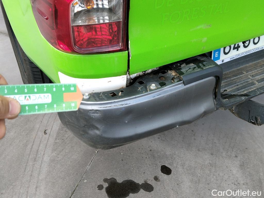  Toyota  Hilux TOYOTA  / 2020 / 4P / pickup 2.4 D-4D Cabina Doble GX #12