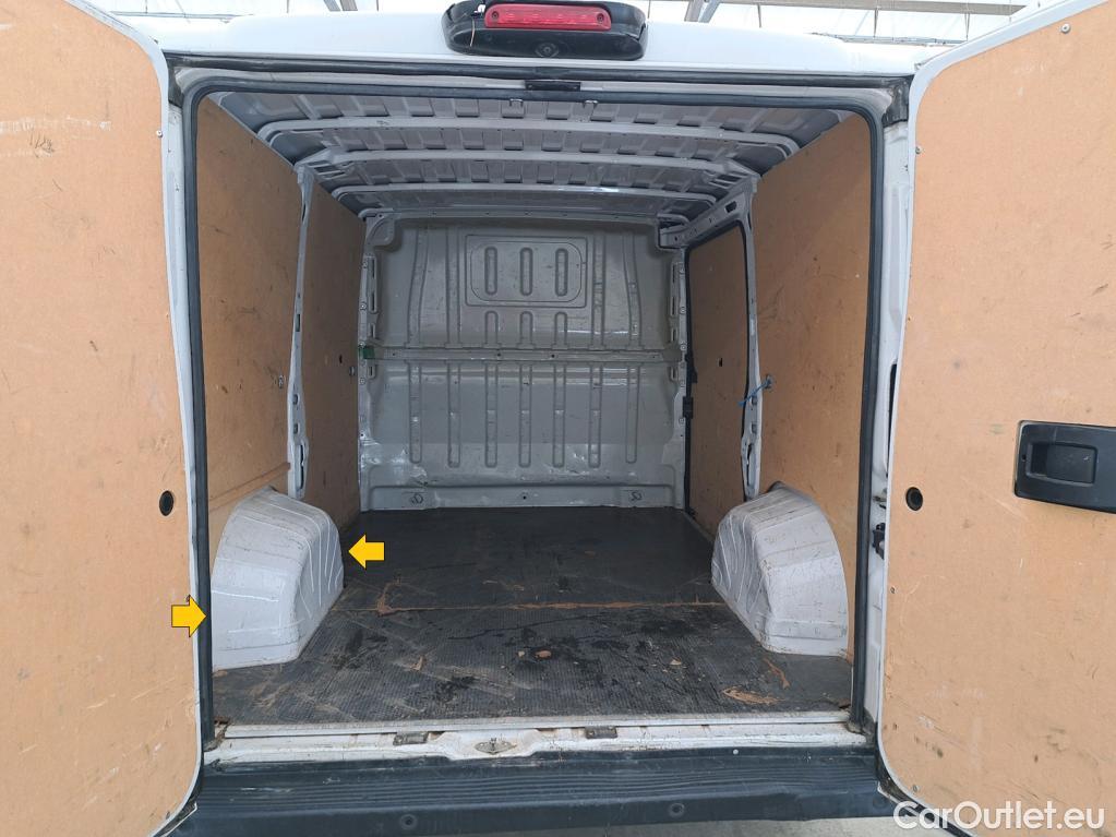  Fiat  Ducato FIAT  VU 4p Fourgon 3 0 C H1 2 0 Multijet 115 Pack Pro Nav #40