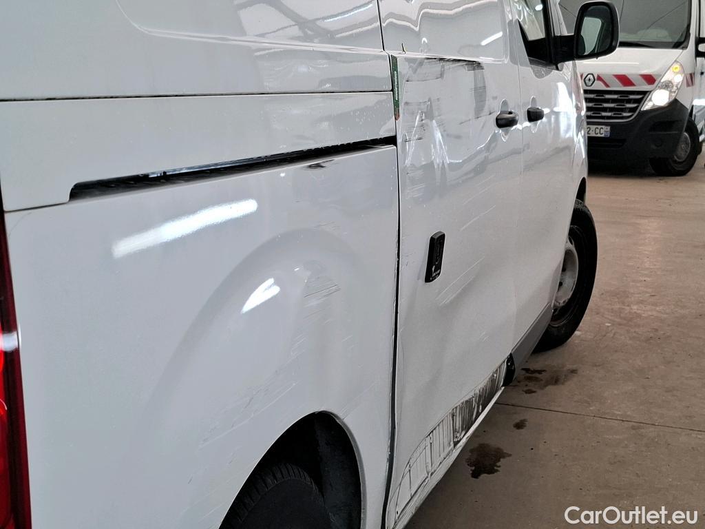  Opel  Vivaro OPEL  / 2019 / 4P / Fourgon tôlé 1.5 Diesel 120 ch L2 Pack Clim #9