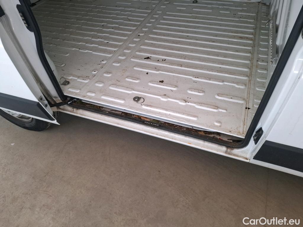  Peugeot  Boxer PEUGEOT  / 2014 / 4P / Fourgon tôlé BlueHDi S&S 165 S&S PREMIUM 333 L1H1 #26
