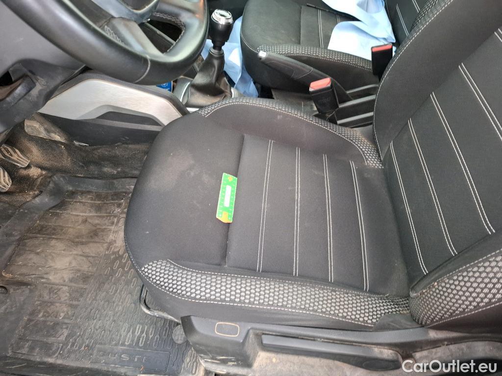  Dacia  Duster  / 2017 / 5P / SUV Prestige Blue dCi 115 4x4 2019 / TRANSFO VP/VF
 #31