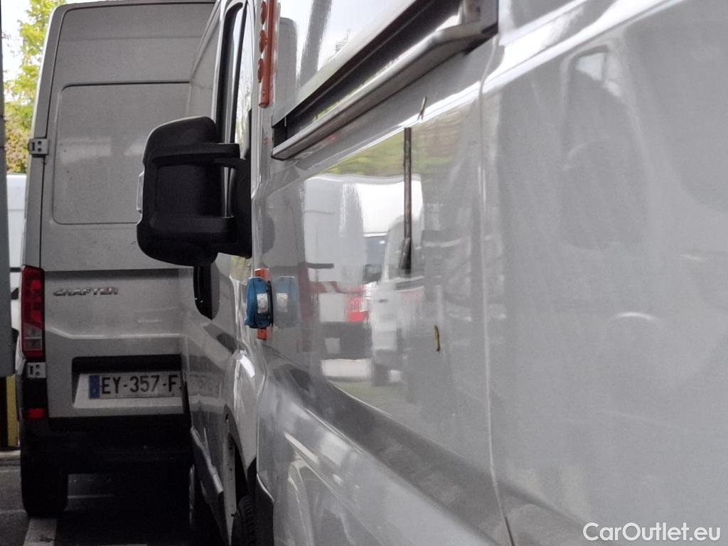  Peugeot  Boxer PEUGEOT  VU 4p Fourgon BLUEHDI 130 S&S PREMIUM 335 L3H2 #11