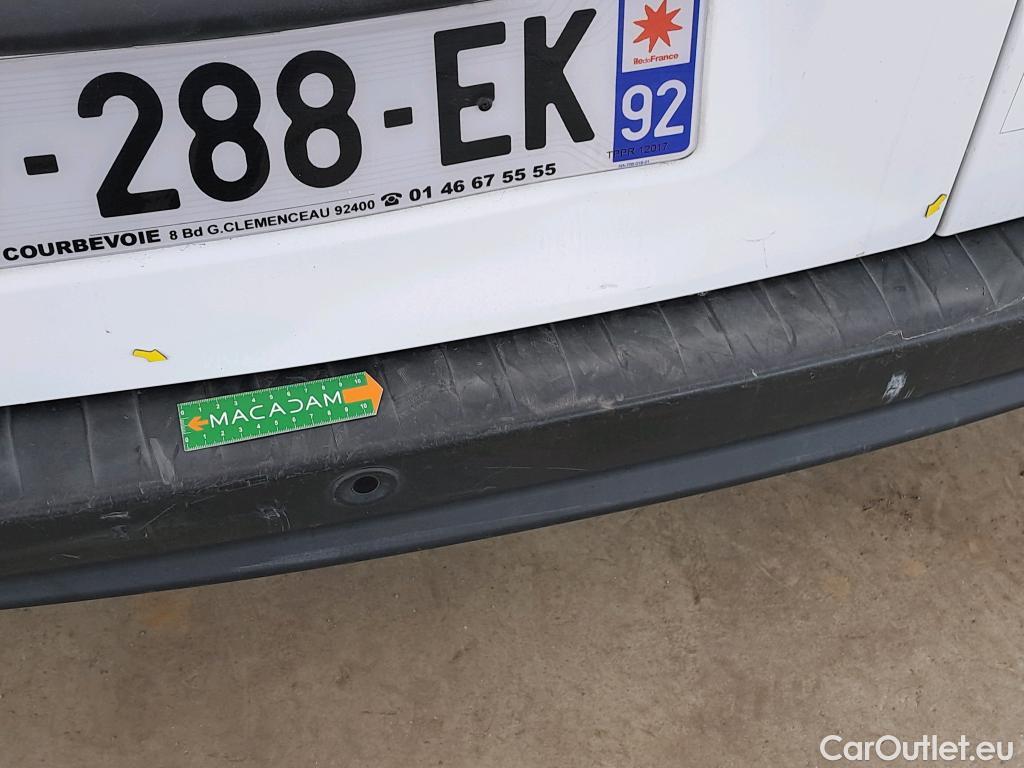  Renault  Kangoo  II Express Grand Confort (L1) 1.5 dCi 80CV BVM6 E6dT #18
