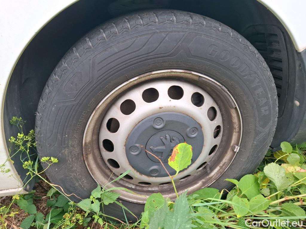  Peugeot  Expert  Fourgon Premium L2 1.6 HDi 115CV BVM6 E6 #10