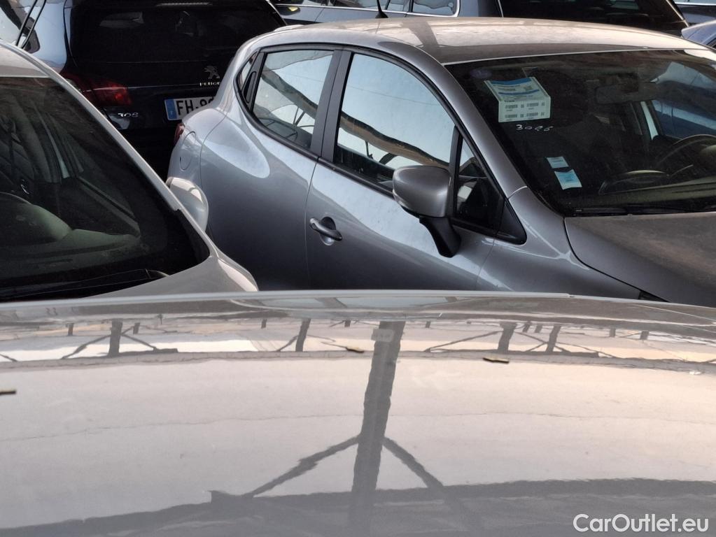  Renault  Clio  V Société Air Nav 1.5 dCi 85CV BVM6 E6dT #9