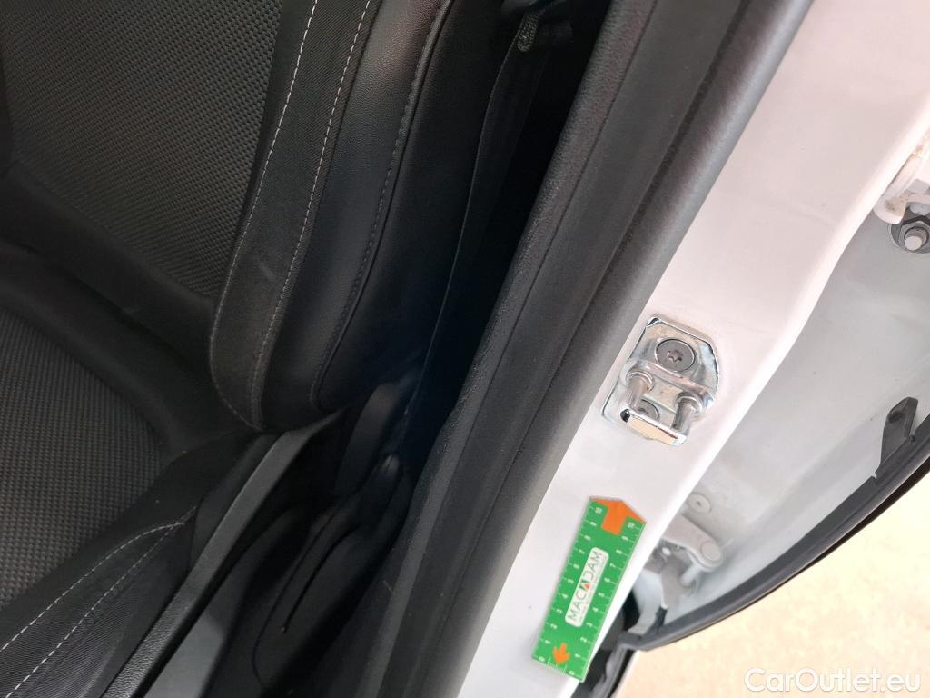  Renault  Megane  IV Berline 5pt. Société Air 1.5 dCi 90CV BVM6 E6 #34