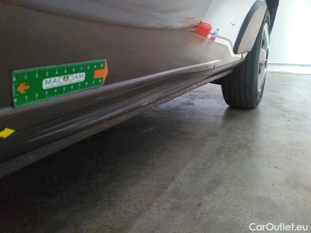  Renault  Kangoo  Express Maxi Extra (Série Spéciale) - Cab. Appr. 1.5 dCi 110CV BVM6 E6 #36