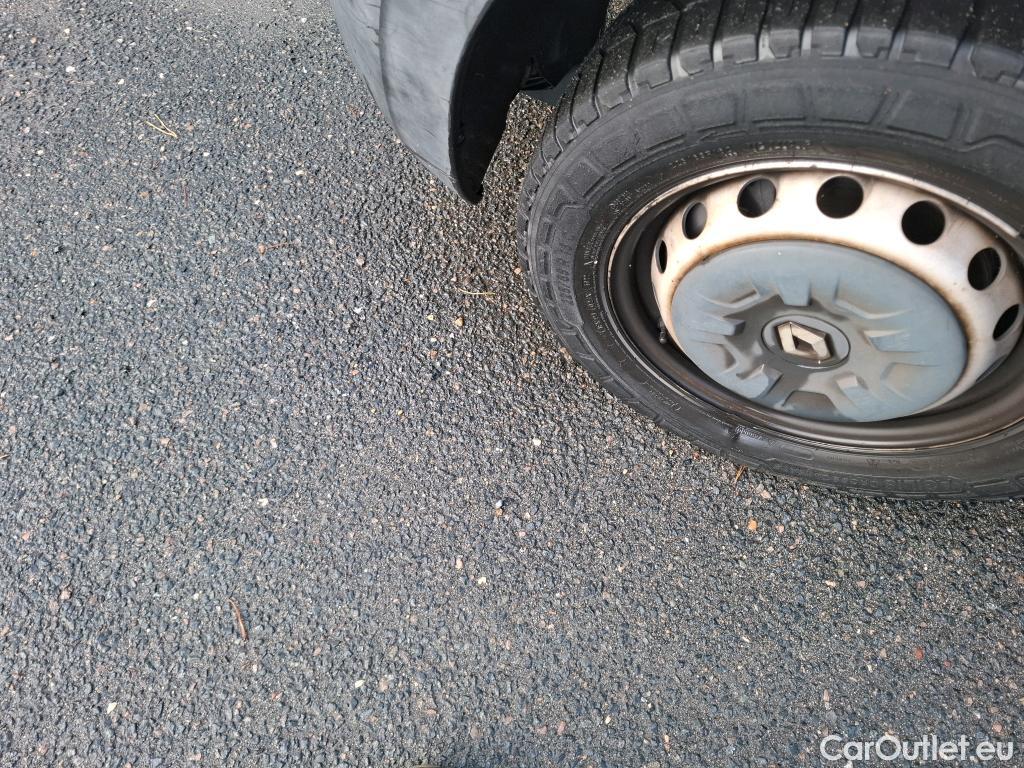  Renault  Master RENAULT  VU 4p Fourgon FG GCf Trac F3500 L2H2 Energy dCi 145 E6 #27