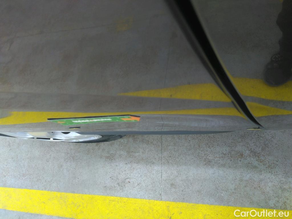  Renault  Kangoo  Express Maxi Extra (Série Spéciale) - Cab. Appr. 1.5 dCi 110CV BVM6 E6 #18