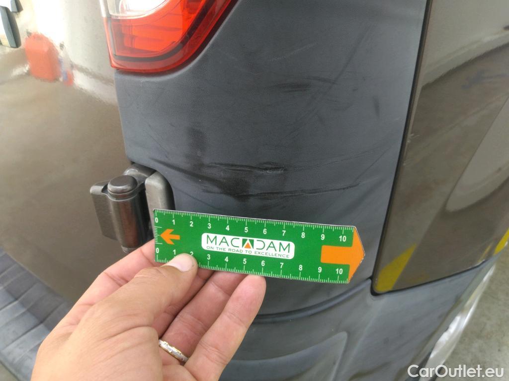  Renault  Kangoo  Express Maxi Extra (Série Spéciale) - Cab. Appr. 1.5 dCi 110CV BVM6 E6 #72