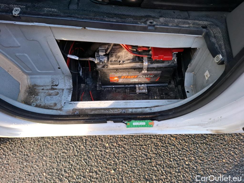  Renault  Master RENAULT  VU 4p Fourgon FG GCf Trac F3500 L2H2 Energy dCi 145 E6 #29