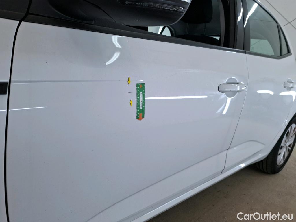  Renault  Megane  IV Berline 5pt. Société Air 1.5 dCi 90CV BVM6 E6 #20