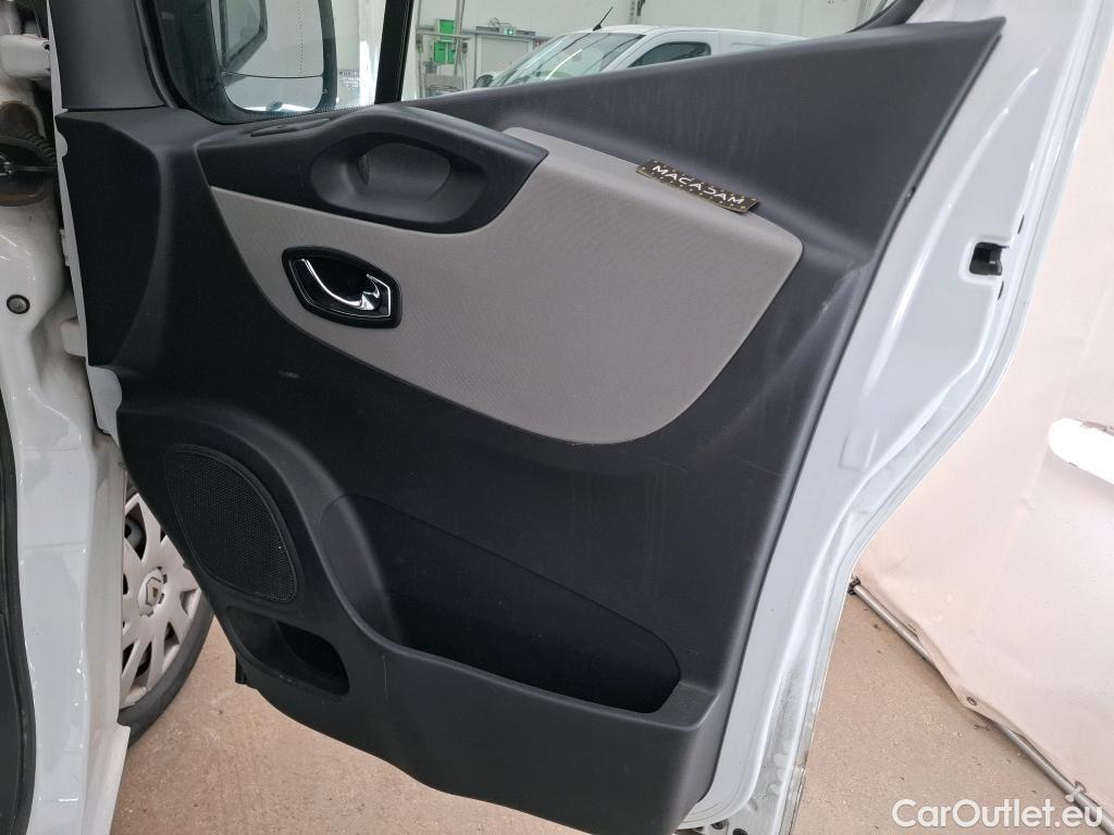  Renault  Trafic RENAULT  VU 4p Fourgon FG GCFL1H1 1000 dCi95  E6 #25