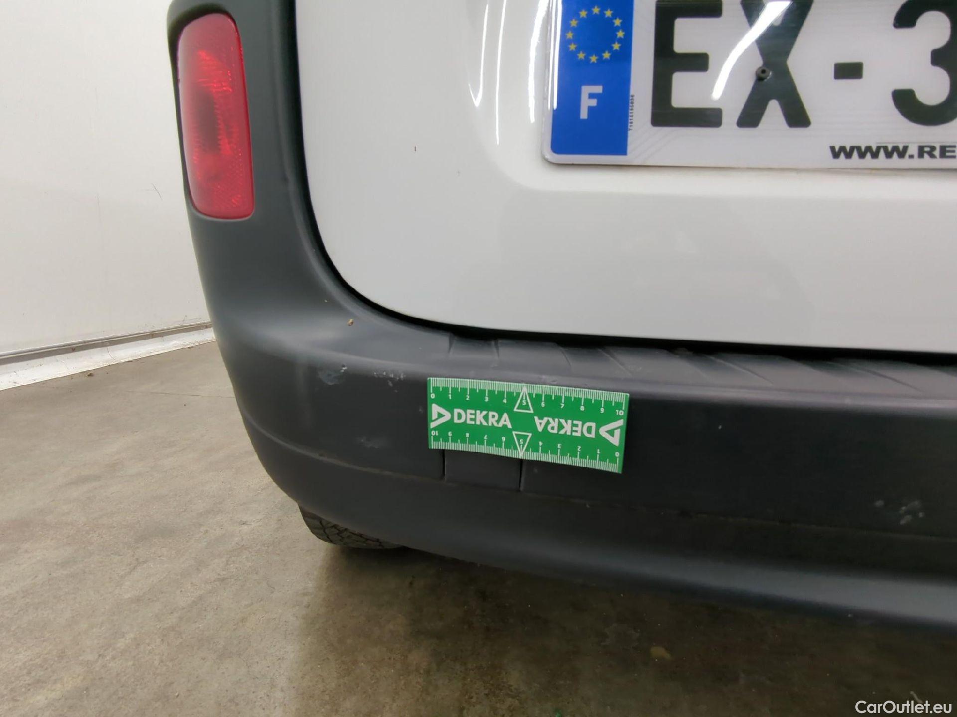 Renault  Kangoo  Express Compact Grand Confort (L0) 1.5 dCi 75CV BVM5 E6 #40