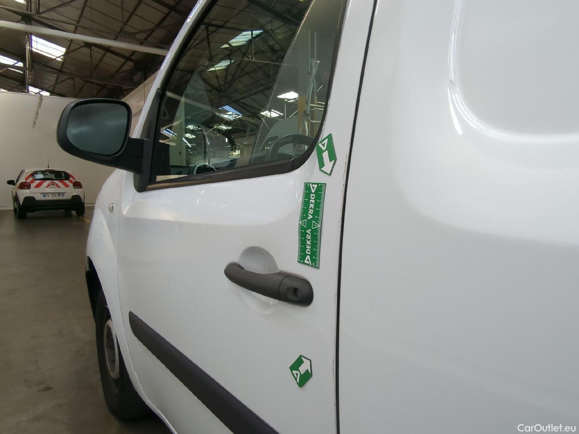  Renault  Kangoo  Express Compact Grand Confort (L0) 1.5 dCi 75CV BVM5 E6 #35
