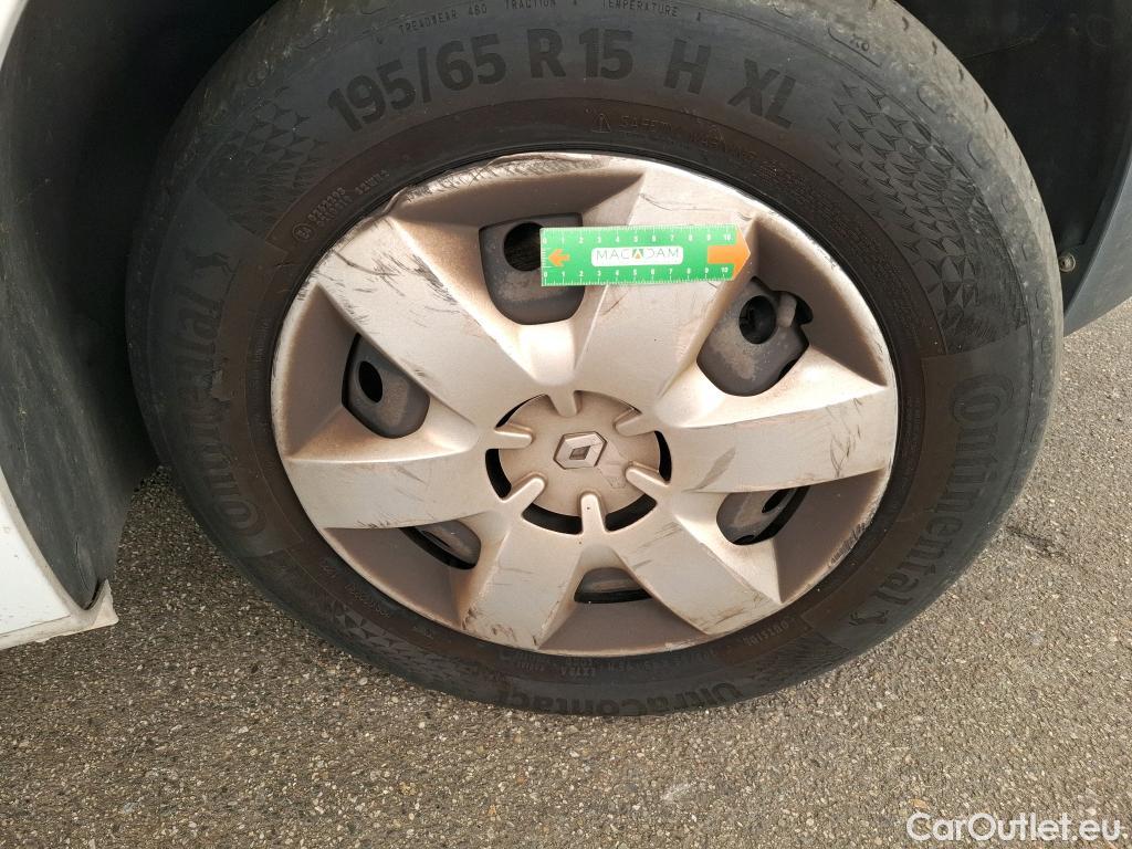  Renault  Kangoo  Express Maxi Grand Confort 1.5 dCi 90CV BVM5 E6 #45