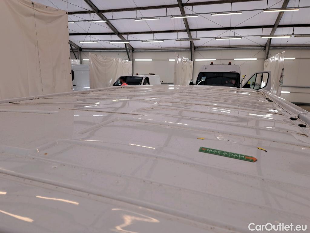 Renault  Trafic  Furgon Grand Confort L1H1 1200 1.6 dCi 120CV BVM6 E6 #1