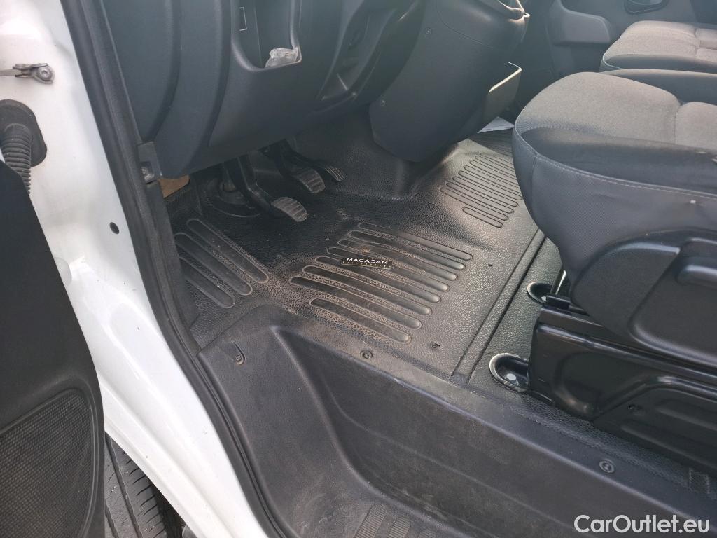  Renault  Master  Chassis Cabine L3H1 3 5t 2.3 dCi 130CV E6 #13