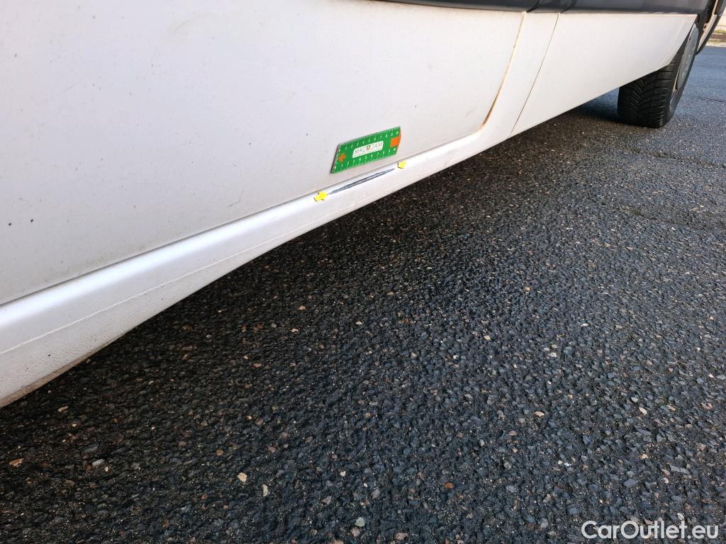 Renault  Master RENAULT  VU 4p Fourgon FG GCf Trac F3500 L2H2 Energy dCi 145 E6 #42