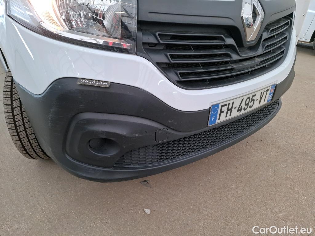  Renault  Trafic RENAULT  VU 4p Fourgon FG GCFL1H1 1000 dCi95  E6 #36