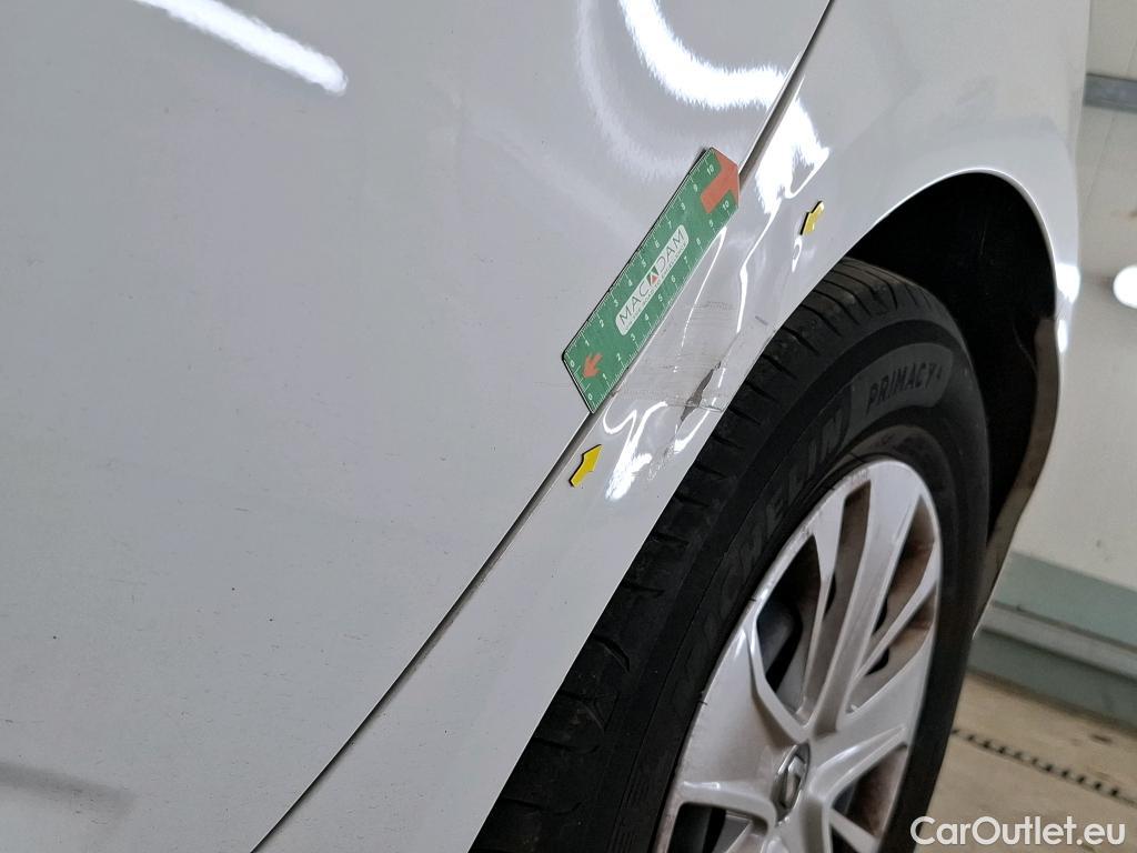  Renault  Megane  IV Berline 5pt. Société Air 1.5 dCi 90CV BVM6 E6 #17