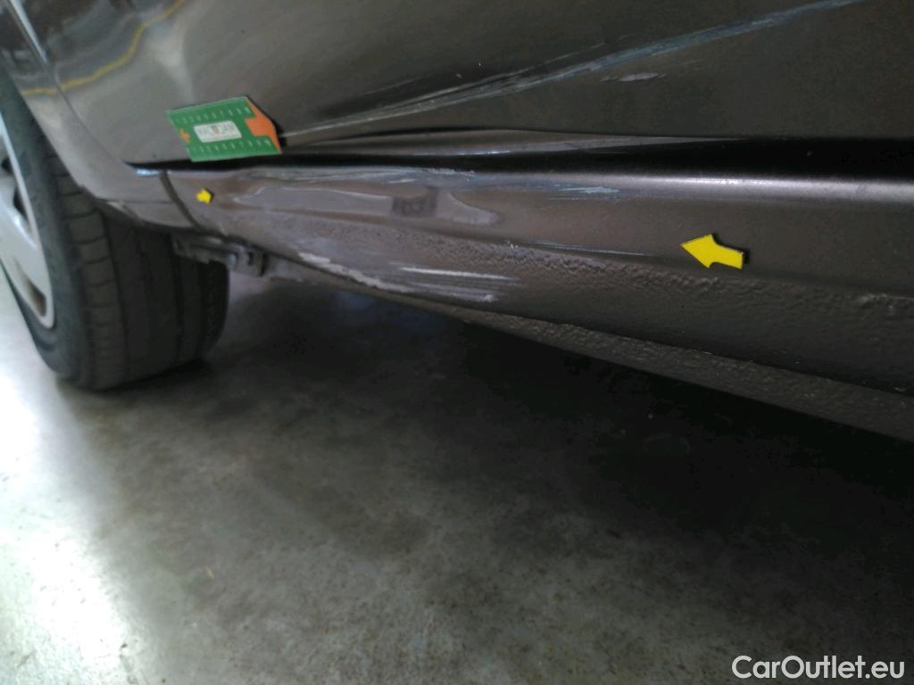  Renault  Kangoo  Express Maxi Extra (Série Spéciale) - Cab. Appr. 1.5 dCi 110CV BVM6 E6 #39
