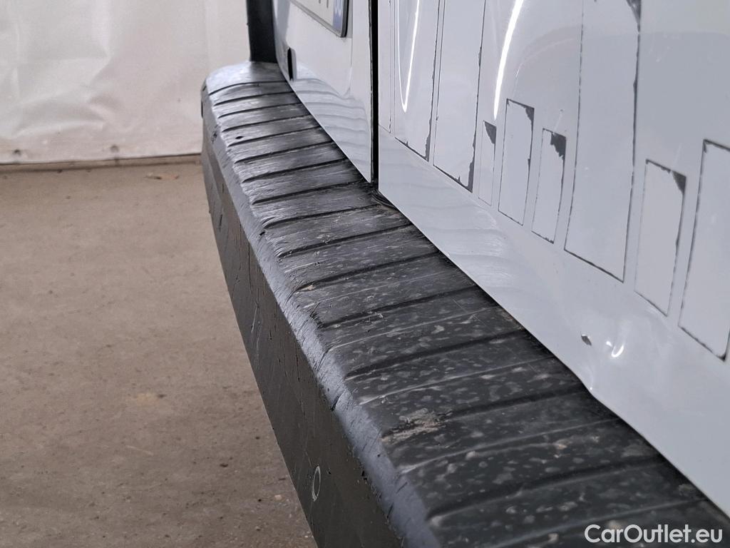  Renault  Trafic RENAULT  VU 4p Fourgon FG GCFL1H1 1000 dCi95  E6 #8