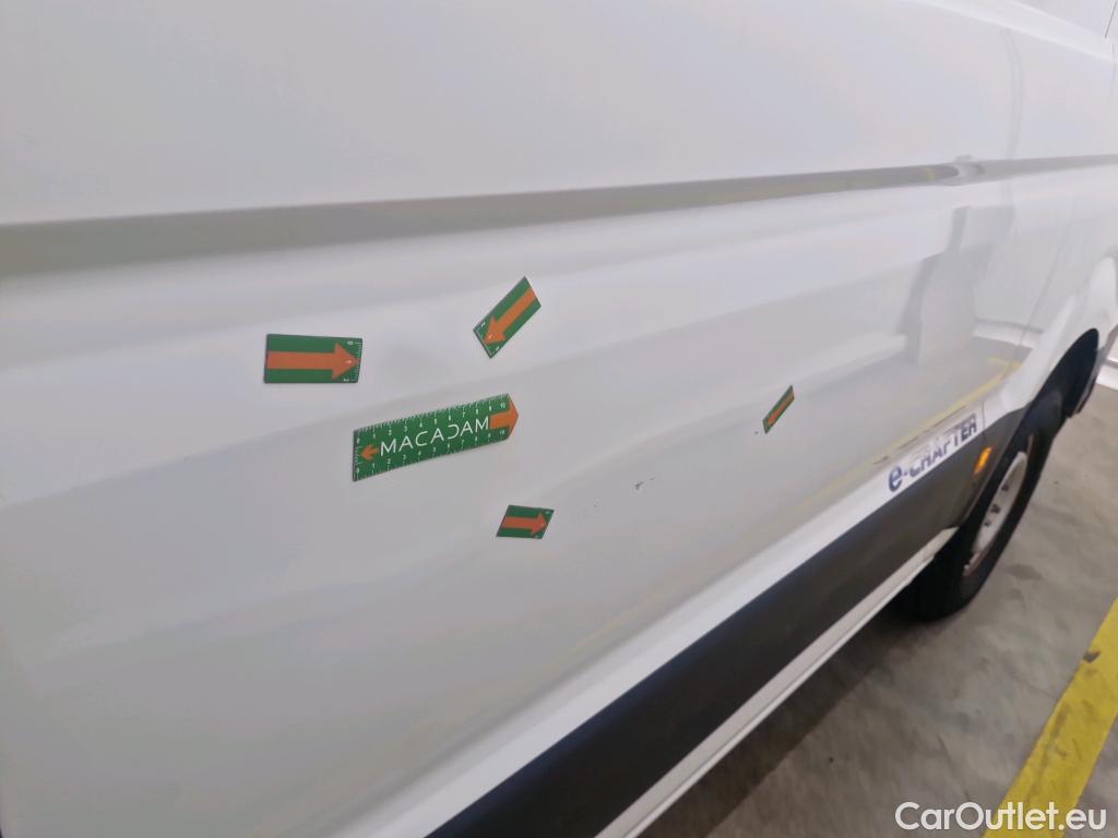  Volkswagen  Crafter  Fourgon e- 35 Fourgon mittellang Hochdach FWD 35kWh BVA #27