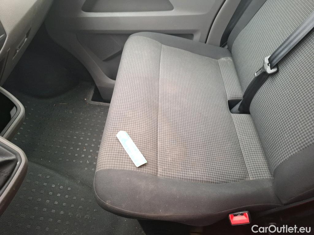  Volkswagen  Transporter VOLKSWAGEN  / 2019 / 4P / Fourgon tôlé 2.0 TDi 150 DSG7 L1H1 Business Line #13