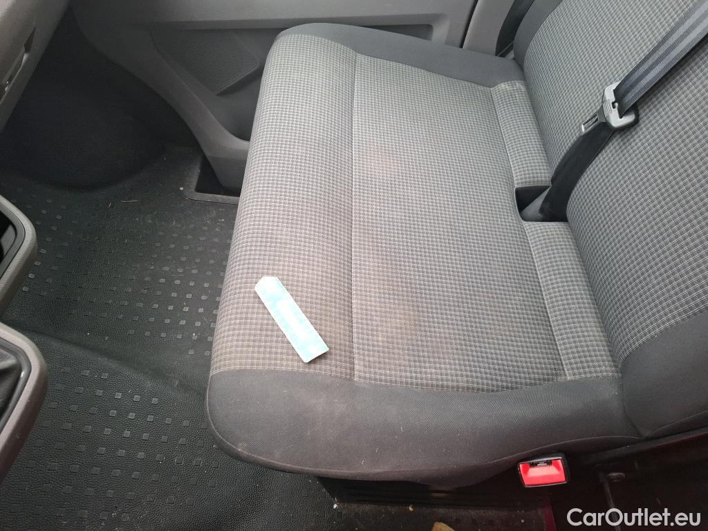  Volkswagen  Transporter VOLKSWAGEN  / 2019 / 4P / Fourgon tôlé 2.0 TDi 150 DSG7 L1H1 Business Line #14